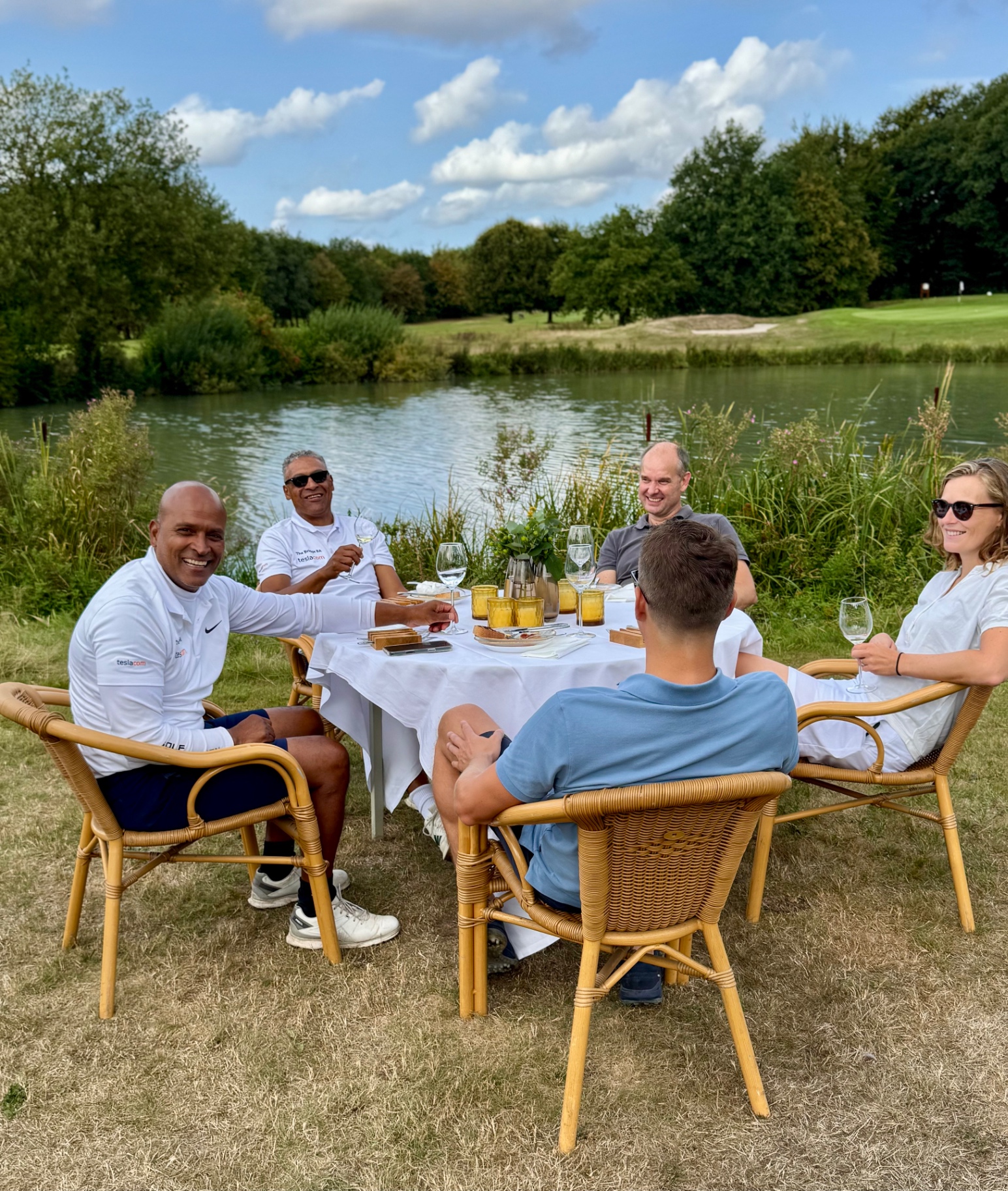 18 holes. Zes gangen. — XXLusive Golf Open, Culinair golfevenement. — foto 16 van 32