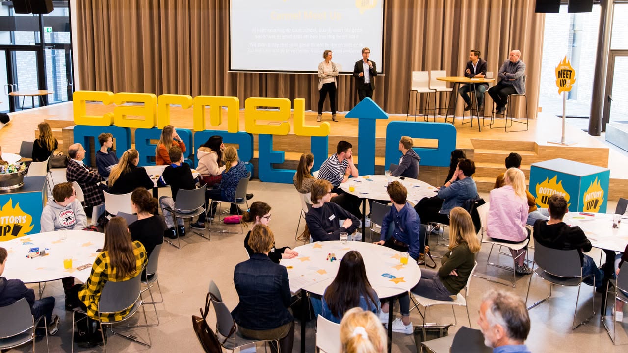 De toekomst begint met een gesprek. — Stichting Carmelcollege, Carmel Meet Up. — foto 5 van 6