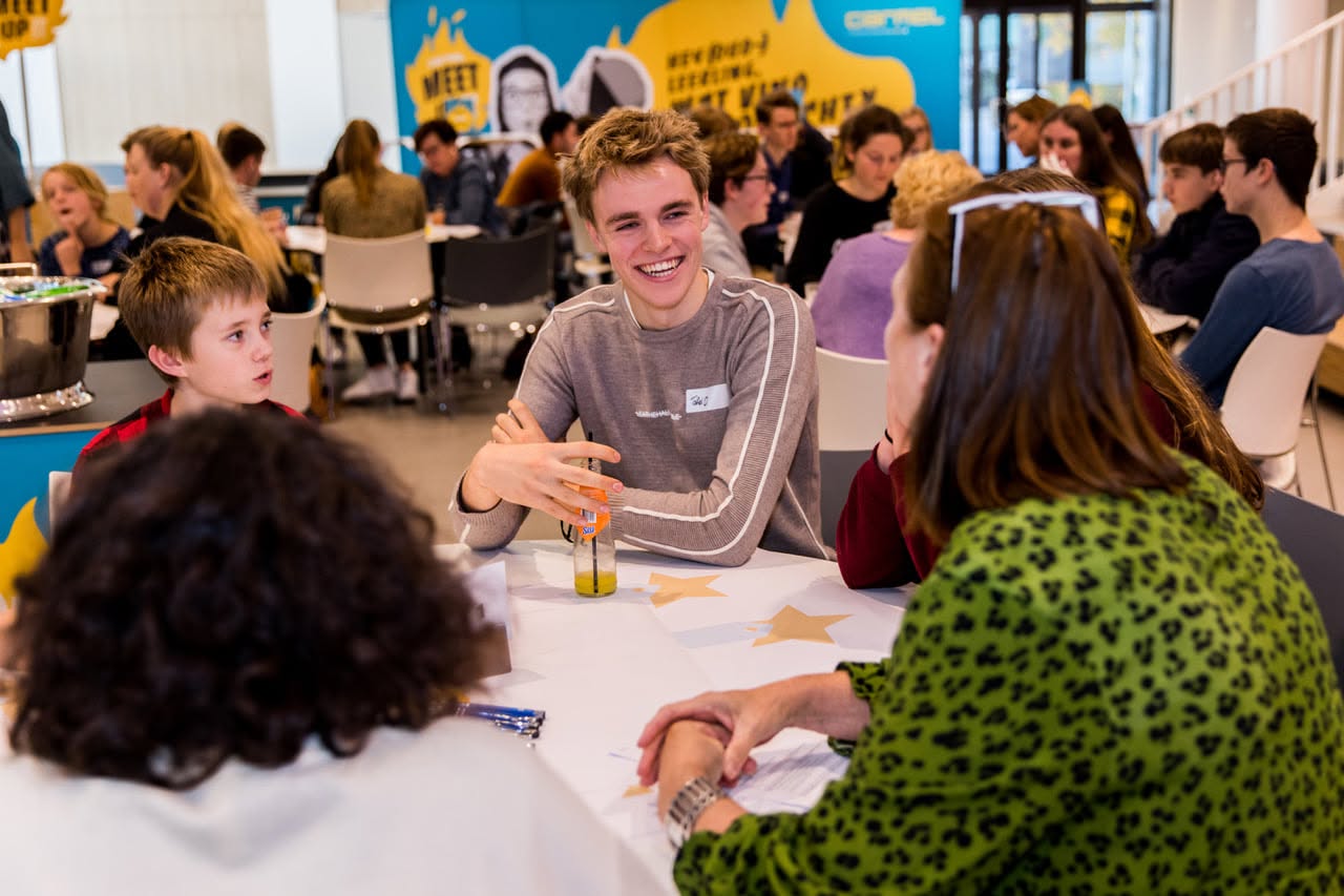 De toekomst begint met een gesprek. — Stichting Carmelcollege, Carmel Meet Up. — foto 3 van 6