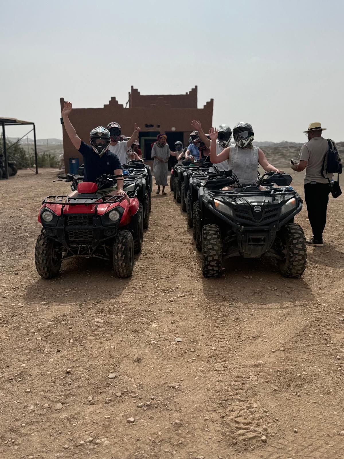 Slapen onder de sterren in de woestijn. — Uniek Makelaars, 20-jarig jubileum | Incentivereis naar Marrakech. — foto 5 van 10